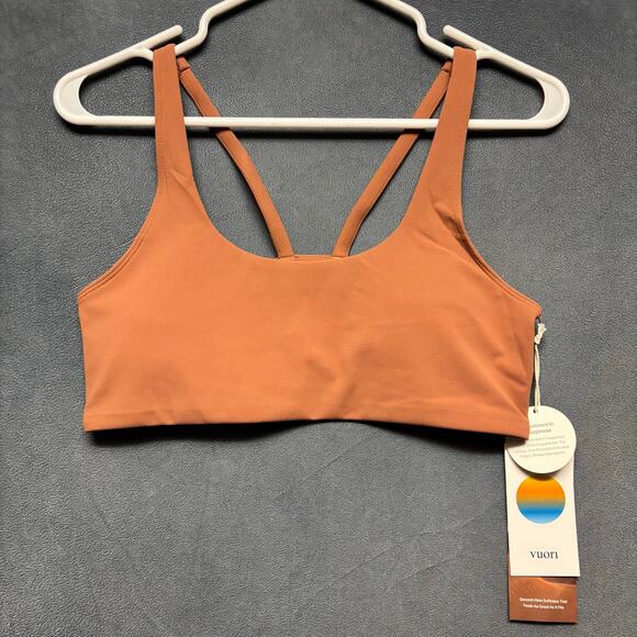 Vuori Other - Vuori Yosemite Bra in Light Penny size M New Athleisure Yoga Pilates Workout Gy